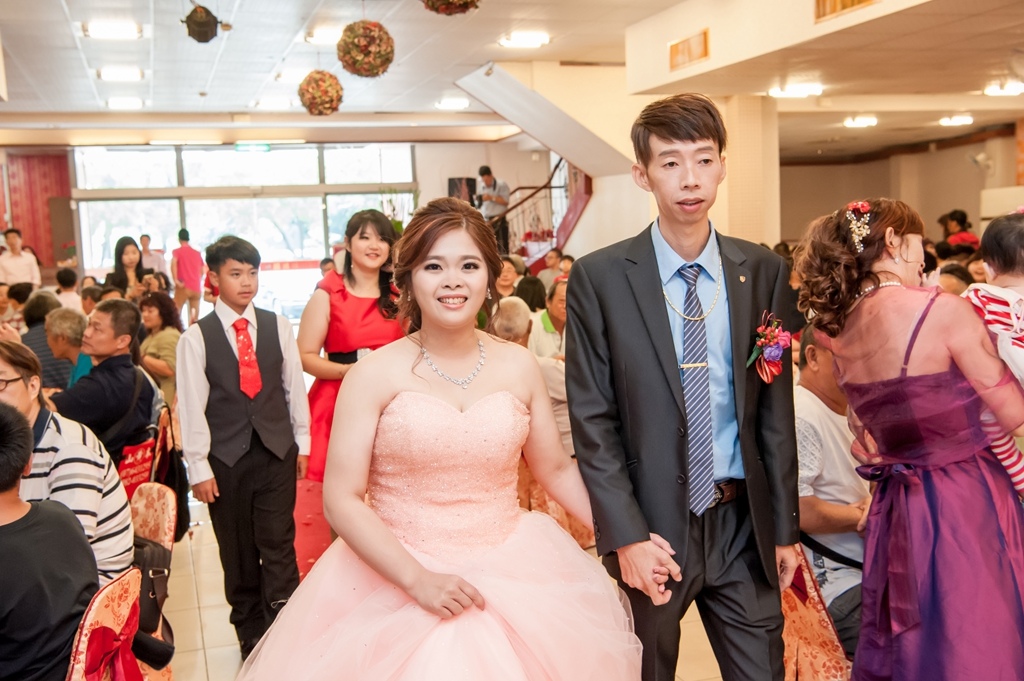 婚攝尹林婚禮,婚攝阿斌師,婚禮紀錄,婚禮錄影,南部婚攝,高雄婚攝,高雄婚禮紀錄,屏東婚攝,屏東婚禮紀錄,屏東婚禮錄影,錄影,台南婚攝,台南婚禮紀錄,優質婚攝,口碑婚攝,結婚,長治,龍鳳樓,文定,訂婚,午宴,類婚紗,