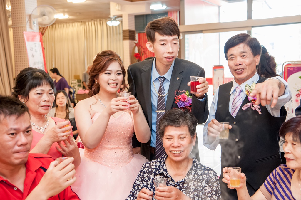 婚攝尹林婚禮,婚攝阿斌師,婚禮紀錄,婚禮錄影,南部婚攝,高雄婚攝,高雄婚禮紀錄,屏東婚攝,屏東婚禮紀錄,屏東婚禮錄影,錄影,台南婚攝,台南婚禮紀錄,優質婚攝,口碑婚攝,結婚,長治,龍鳳樓,文定,訂婚,午宴,類婚紗,