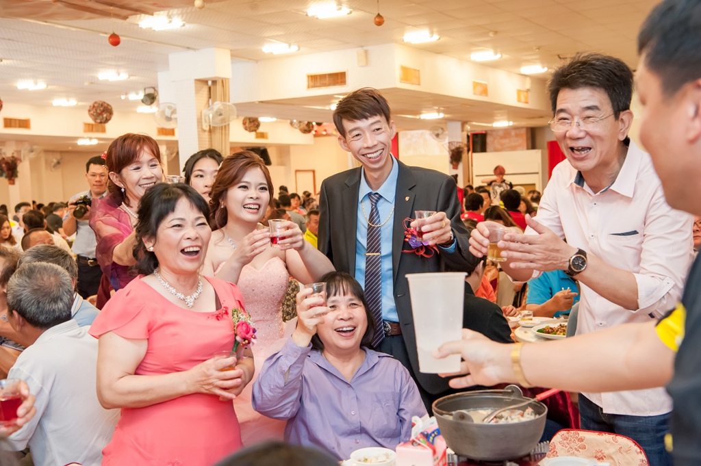 婚攝尹林婚禮,婚攝阿斌師,婚禮紀錄,婚禮錄影,南部婚攝,高雄婚攝,高雄婚禮紀錄,屏東婚攝,屏東婚禮紀錄,屏東婚禮錄影,錄影,台南婚攝,台南婚禮紀錄,優質婚攝,口碑婚攝,結婚,長治,龍鳳樓,文定,訂婚,午宴,類婚紗,