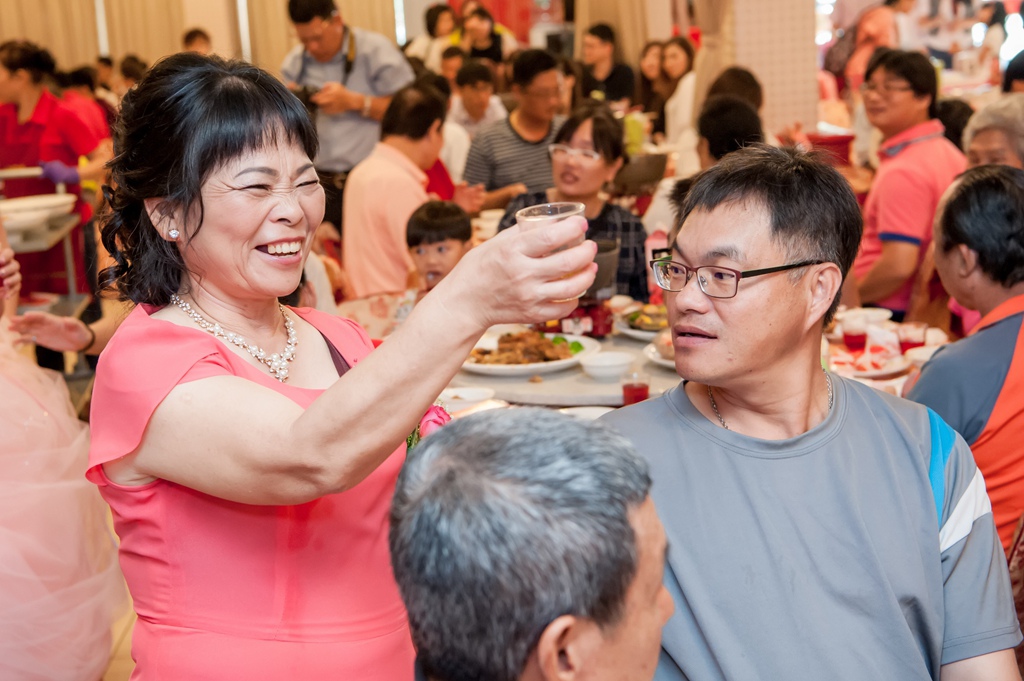 婚攝尹林婚禮,婚攝阿斌師,婚禮紀錄,婚禮錄影,南部婚攝,高雄婚攝,高雄婚禮紀錄,屏東婚攝,屏東婚禮紀錄,屏東婚禮錄影,錄影,台南婚攝,台南婚禮紀錄,優質婚攝,口碑婚攝,結婚,長治,龍鳳樓,文定,訂婚,午宴,類婚紗,