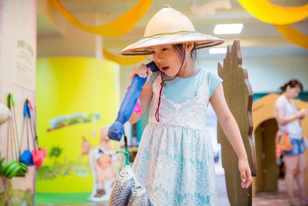 尹林全家福拍攝,阿斌師,嘉義全家福攝影,嘉義全家福,台南全家福攝影,台南全家福,高雄全家福攝影,南部全家福攝影,高雄兒童攝影, 屏東兒童攝影,屏東兒童寫真,拍寶寶,滿月拍,抓周,拍小孩,寶寶童話,全家福,到府拍攝,幸福時光,兒童攝影,旅遊拍攝HY6A6608.jpg