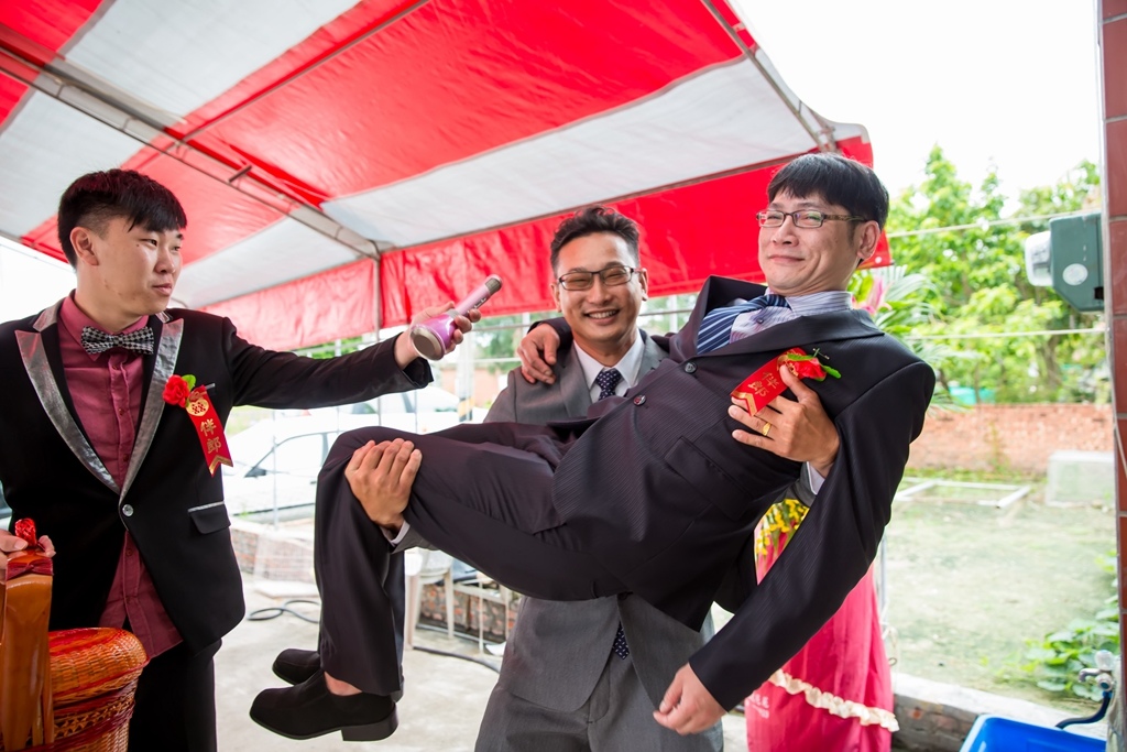 台南婚攝,台南婚禮紀錄,婚攝尹林婚禮,婚攝阿斌師,婚禮紀錄,婚禮錄影,南部婚攝,高雄婚攝,高雄婚禮紀錄,屏東婚攝,屏東婚禮紀錄,優質婚攝,口碑婚攝,結婚,迎娶,,午宴,流水席