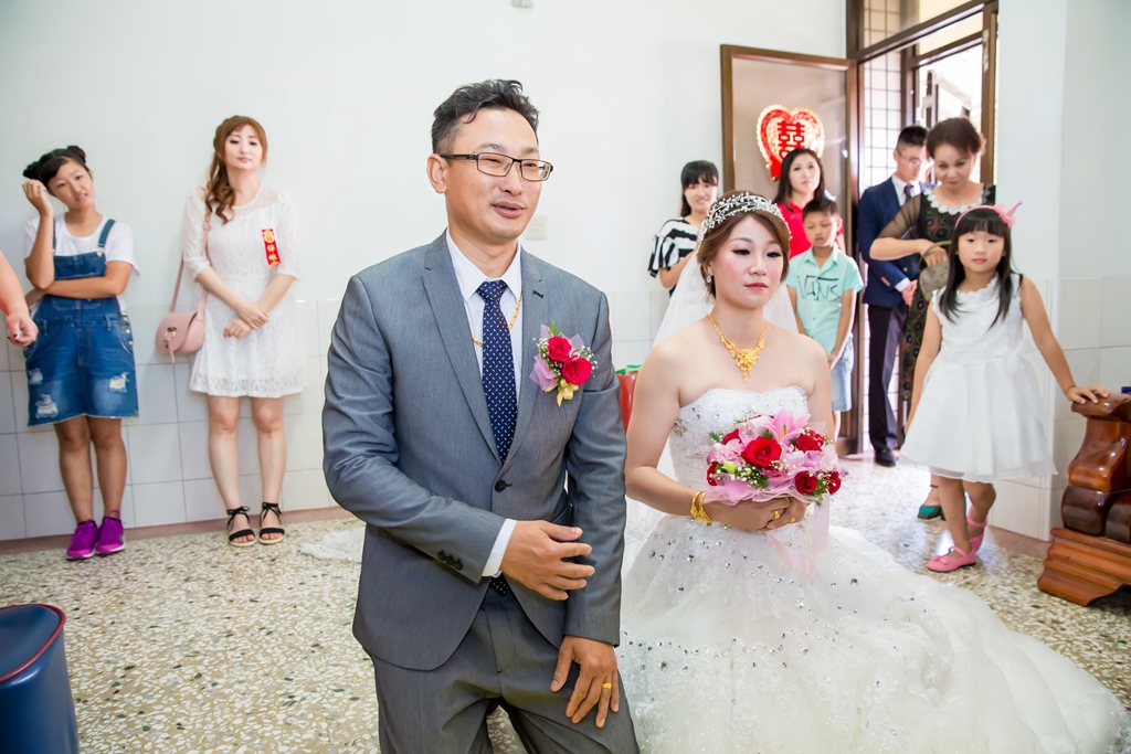 台南婚攝,台南婚禮紀錄,婚攝尹林婚禮,婚攝阿斌師,婚禮紀錄,婚禮錄影,南部婚攝,高雄婚攝,高雄婚禮紀錄,屏東婚攝,屏東婚禮紀錄,優質婚攝,口碑婚攝,結婚,迎娶,,午宴,流水席