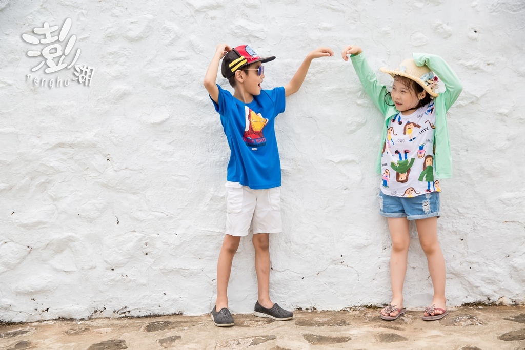 澎湖旅遊拍攝,旅遊拍攝,攝影師,專業拍照,澎湖行程規劃,旅拍,尹林全家福拍攝,阿斌師, 風櫃洞,花火節,東吉島,南方四島國家公園,七美,望安,馬公,天后宮,四眼井,二崁古厝,跨海大橋,澎湖攝影師,西嶼鄉,海龜,漁翁島,仙人掌冰,山水沙灘,塔公塔婆,玄武岩,大菓葉