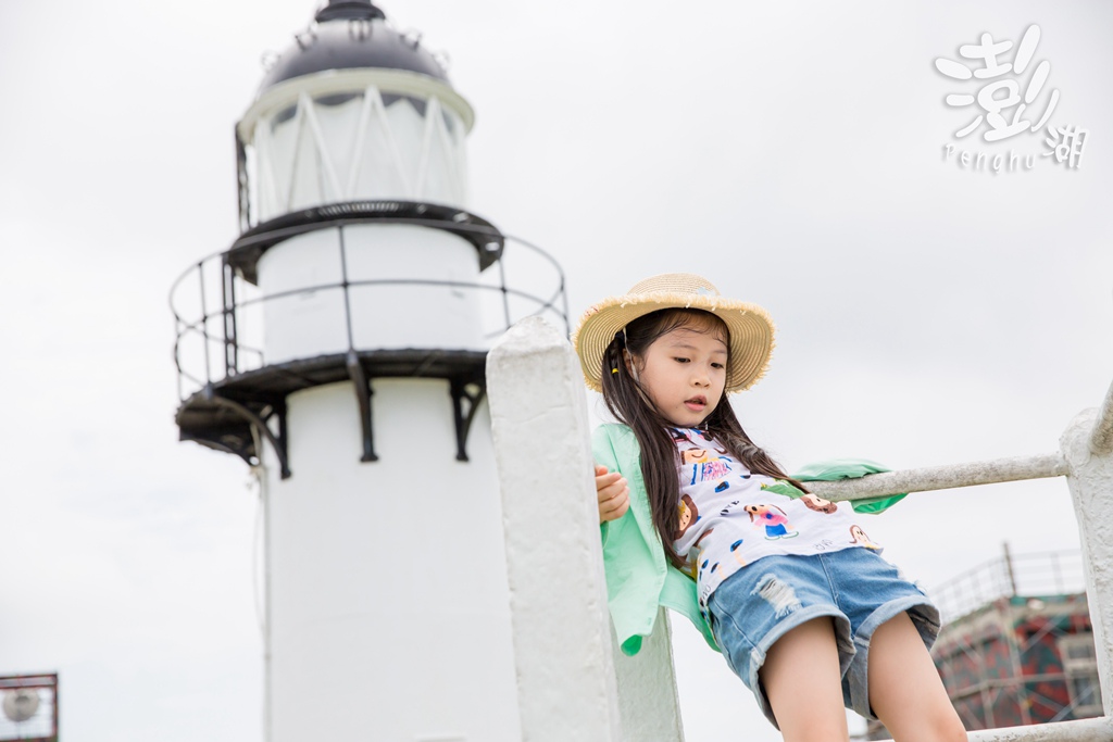 澎湖旅遊拍攝,旅遊拍攝,攝影師,專業拍照,澎湖行程規劃,旅拍,尹林全家福拍攝,阿斌師, 風櫃洞,花火節,東吉島,南方四島國家公園,七美,望安,馬公,天后宮,四眼井,二崁古厝,跨海大橋,澎湖攝影師,西嶼鄉,海龜,漁翁島,仙人掌冰,山水沙灘,塔公塔婆,玄武岩,大菓葉