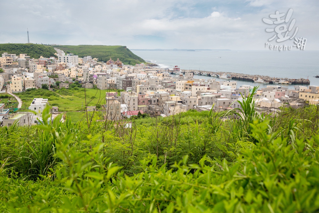 澎湖旅遊拍攝,旅遊拍攝,攝影師,專業拍照,澎湖行程規劃,旅拍,尹林全家福拍攝,阿斌師, 風櫃洞,花火節,東吉島,南方四島國家公園,七美,望安,馬公,天后宮,四眼井,二崁古厝,跨海大橋,澎湖攝影師,西嶼鄉,海龜,漁翁島,仙人掌冰,山水沙灘,塔公塔婆,玄武岩,大菓葉