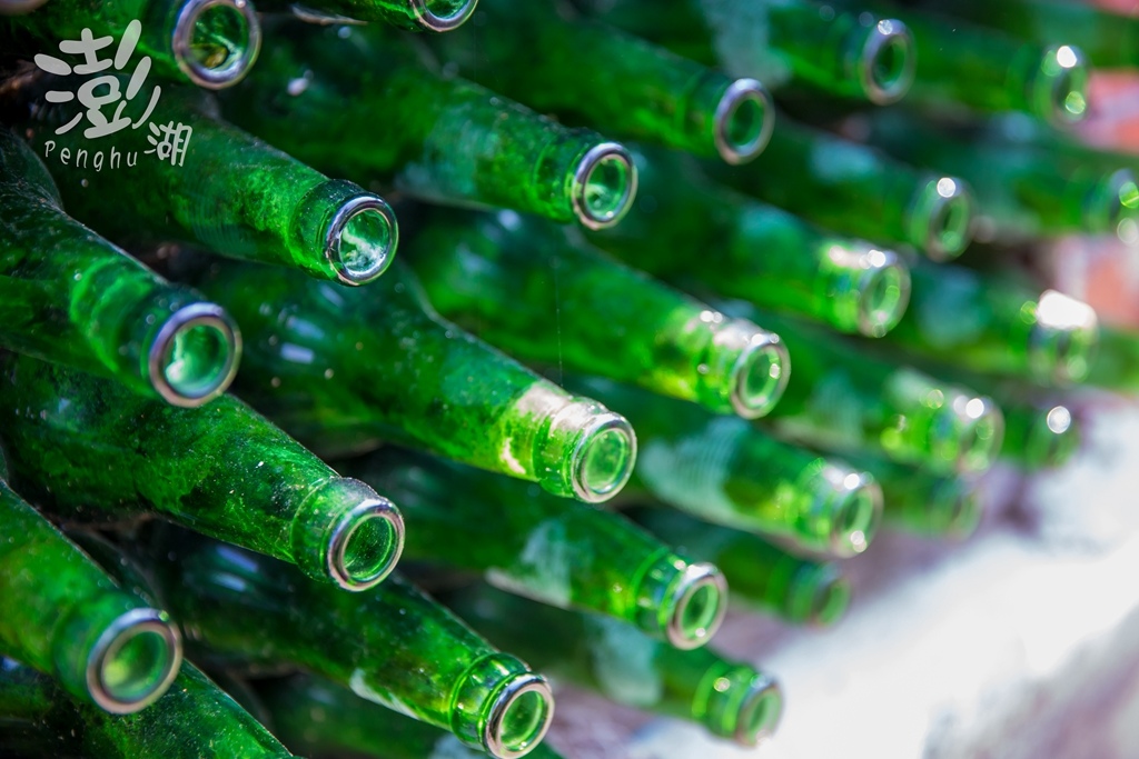 澎湖旅遊拍攝,旅遊拍攝,攝影師,專業拍照,澎湖行程規劃,旅拍,尹林全家福拍攝,阿斌師, 風櫃洞,花火節,東吉島,南方四島國家公園,七美,望安,馬公,天后宮,四眼井,二崁古厝,跨海大橋,澎湖攝影師,西嶼鄉,海龜,漁翁島,仙人掌冰,山水沙灘,塔公塔婆,玄武岩,大菓葉