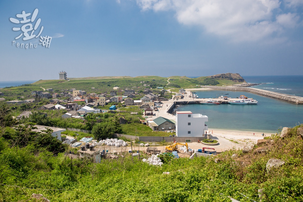 澎湖旅遊拍攝,旅遊拍攝,攝影師,專業拍照,澎湖行程規劃,旅拍,尹林全家福拍攝,澎湖婚攝,阿斌師, 風櫃洞,花火節,東吉島,南方四島國家公園,七美,望安,馬公,天后宮,四眼井,二崁古厝,跨海大橋,澎湖攝影師,西嶼鄉,海龜,漁翁島,仙人掌冰,山水沙灘,塔公塔婆,玄武岩,大菓葉