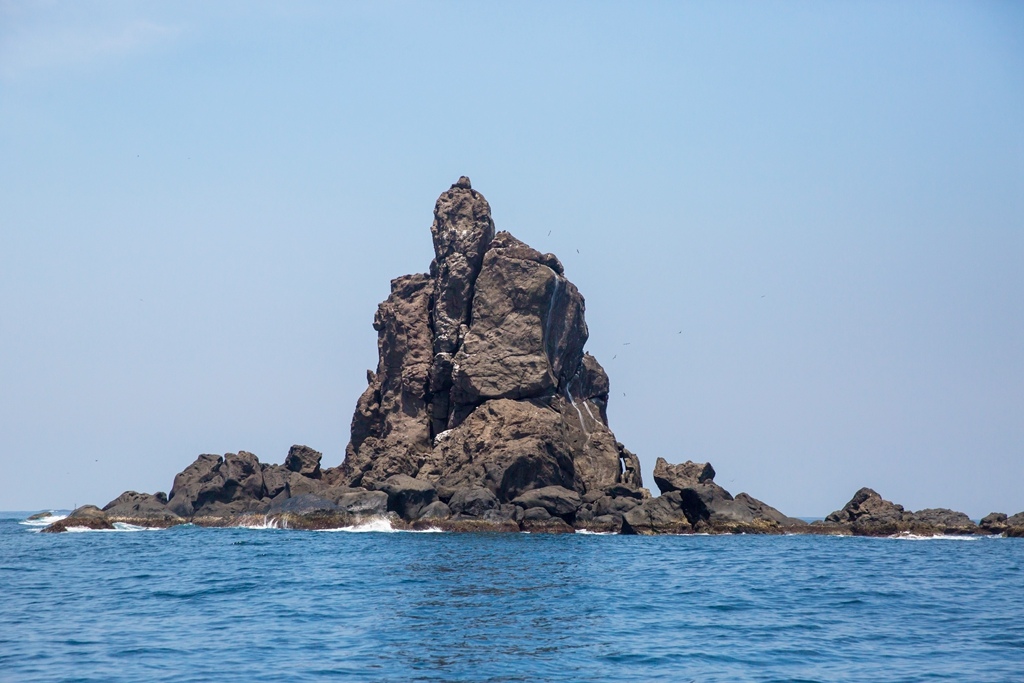 澎湖旅遊拍攝,旅遊拍攝,攝影師,專業拍照,澎湖行程規劃,旅拍,尹林全家福拍攝,澎湖婚攝,阿斌師, 風櫃洞,花火節,東吉島,南方四島國家公園,七美,望安,馬公,天后宮,四眼井,二崁古厝,跨海大橋,澎湖攝影師,西嶼鄉,海龜,漁翁島,仙人掌冰,山水沙灘,塔公塔婆,玄武岩,大菓葉