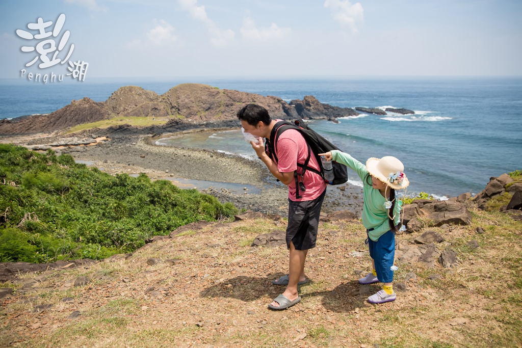 澎湖旅遊拍攝,旅遊拍攝,攝影師,專業拍照,澎湖行程規劃,旅拍,尹林全家福拍攝,澎湖婚攝,阿斌師, 風櫃洞,花火節,東吉島,南方四島國家公園,七美,望安,馬公,天后宮,四眼井,二崁古厝,跨海大橋,澎湖攝影師,西嶼鄉,海龜,漁翁島,仙人掌冰,山水沙灘,塔公塔婆,玄武岩,大菓葉