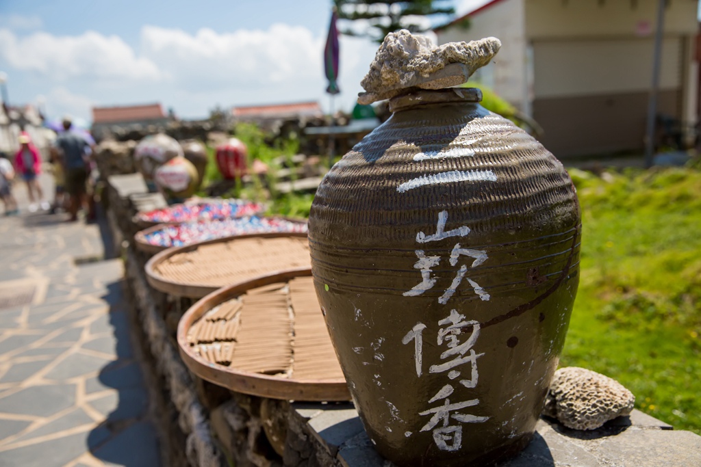 澎湖旅遊拍攝,旅遊拍攝,攝影師,專業拍照,澎湖行程規劃,旅拍,尹林全家福拍攝,澎湖婚攝,阿斌師, 風櫃洞,花火節,東吉島,南方四島國家公園,七美,望安,馬公,天后宮,四眼井,二崁古厝,跨海大橋,澎湖攝影師,西嶼鄉,海龜,漁翁島,仙人掌冰,山水沙灘,塔公塔婆,玄武岩,大菓葉