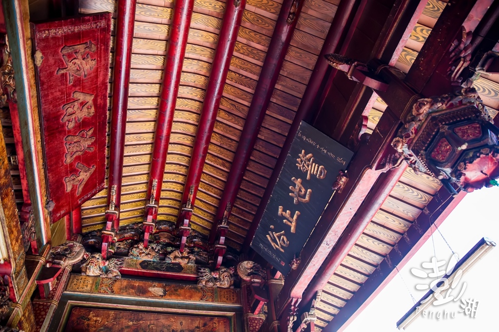 澎湖旅遊拍攝,旅遊拍攝,攝影師,專業拍照,澎湖行程規劃,旅拍,尹林全家福拍攝,澎湖婚攝,阿斌師, 風櫃洞,花火節,東吉島,南方四島國家公園,七美,望安,馬公,天后宮,四眼井,二崁古厝,跨海大橋,澎湖攝影師,西嶼鄉,海龜,漁翁島,仙人掌冰,山水沙灘,塔公塔婆,玄武岩,大菓葉