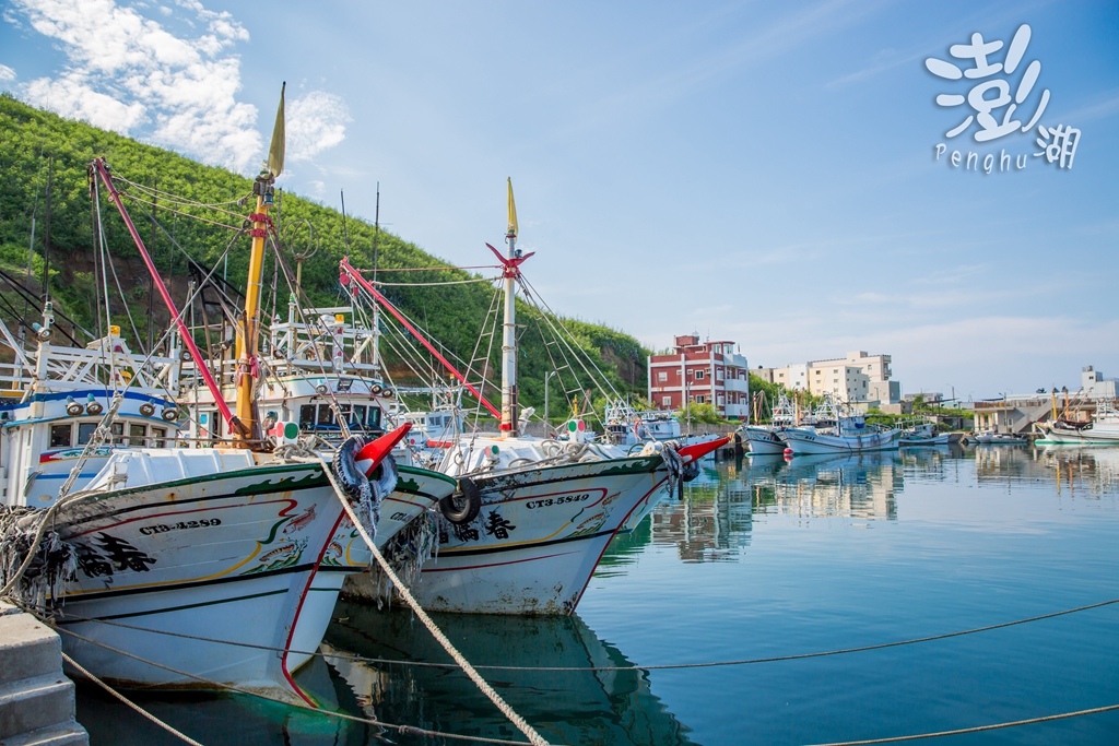 澎湖旅遊拍攝,旅遊拍攝,攝影師,專業拍照,澎湖行程規劃,旅拍,尹林全家福拍攝,澎湖婚攝,阿斌師, 風櫃洞,花火節,東吉島,南方四島國家公園,七美,望安,馬公,天后宮,四眼井,二崁古厝,跨海大橋,澎湖攝影師,西嶼鄉,海龜,漁翁島,仙人掌冰,山水沙灘,塔公塔婆,玄武岩,大菓葉