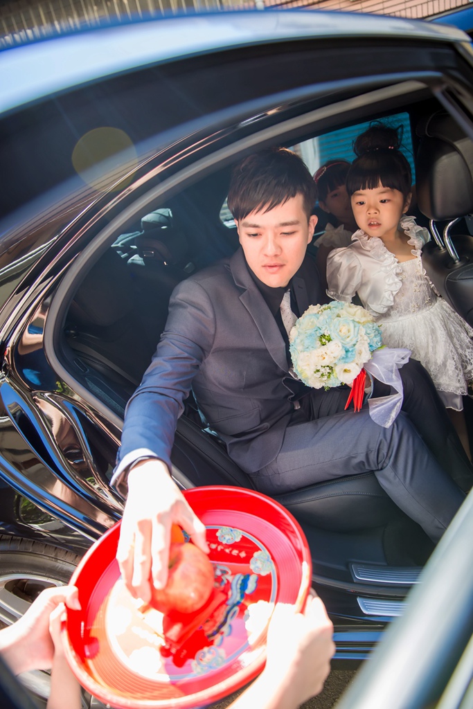 台南婚攝,台南婚禮紀錄,流水席,婚攝尹林婚禮,婚攝阿斌師,婚禮紀錄,婚禮錄影,南部婚攝,高雄婚攝,高雄婚禮紀錄,屏東婚攝,屏東婚禮紀錄,南部婚攝,南部婚禮紀錄,優質婚攝,口碑婚攝,結婚,迎娶,良皇宮,戶外婚禮,晚宴