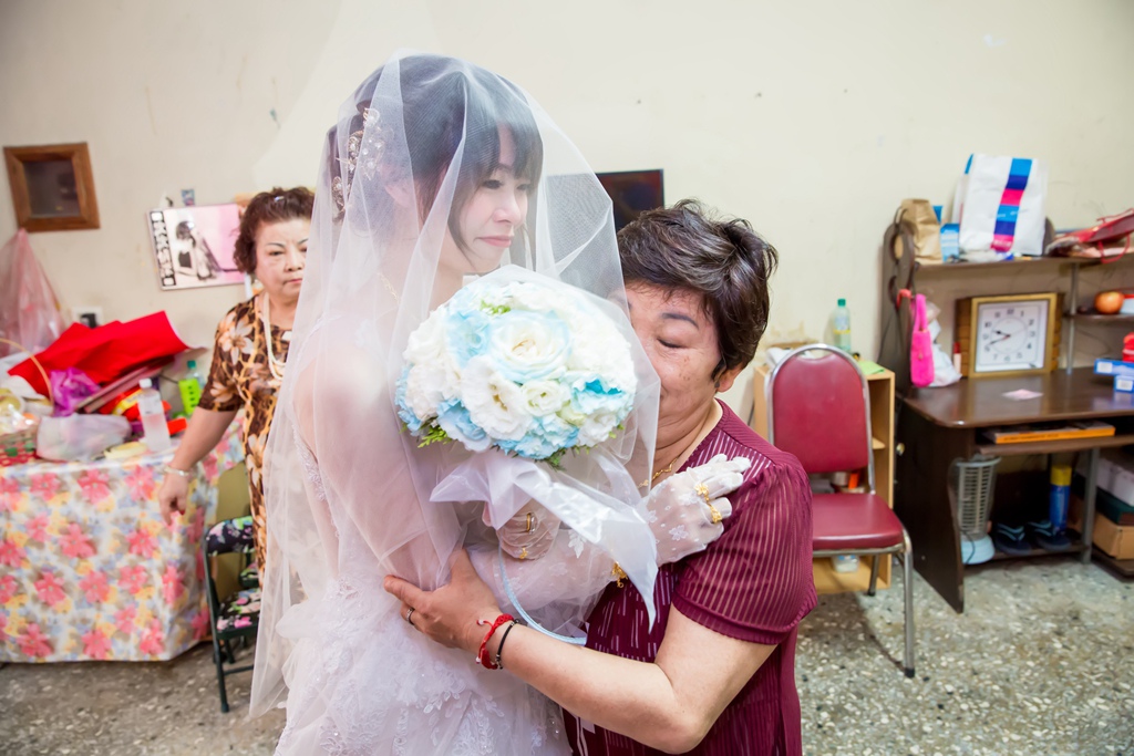 台南婚攝,台南婚禮紀錄,流水席,婚攝尹林婚禮,婚攝阿斌師,婚禮紀錄,婚禮錄影,南部婚攝,高雄婚攝,高雄婚禮紀錄,屏東婚攝,屏東婚禮紀錄,南部婚攝,南部婚禮紀錄,優質婚攝,口碑婚攝,結婚,迎娶,良皇宮,戶外婚禮,晚宴