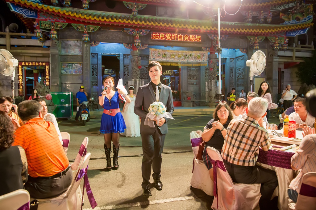 台南婚攝,台南婚禮紀錄,流水席,婚攝尹林婚禮,婚攝阿斌師,婚禮紀錄,婚禮錄影,南部婚攝,高雄婚攝,高雄婚禮紀錄,屏東婚攝,屏東婚禮紀錄,南部婚攝,南部婚禮紀錄,優質婚攝,口碑婚攝,結婚,迎娶,良皇宮,戶外婚禮,晚宴