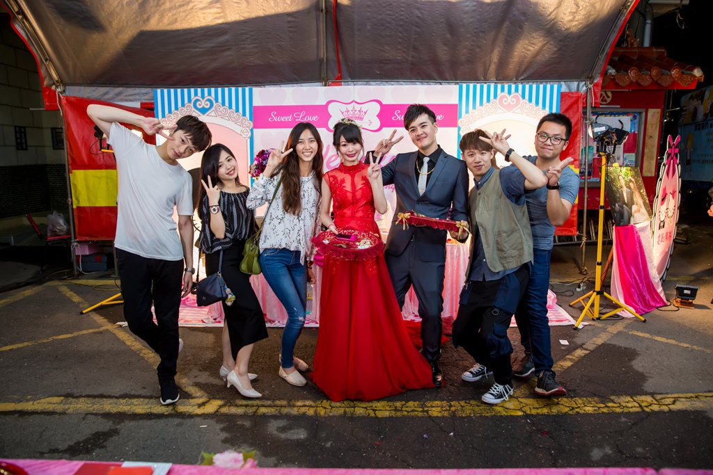 台南婚攝,台南婚禮紀錄,流水席,婚攝尹林婚禮,婚攝阿斌師,婚禮紀錄,婚禮錄影,南部婚攝,高雄婚攝,高雄婚禮紀錄,屏東婚攝,屏東婚禮紀錄,南部婚攝,南部婚禮紀錄,優質婚攝,口碑婚攝,結婚,迎娶,良皇宮,戶外婚禮,晚宴