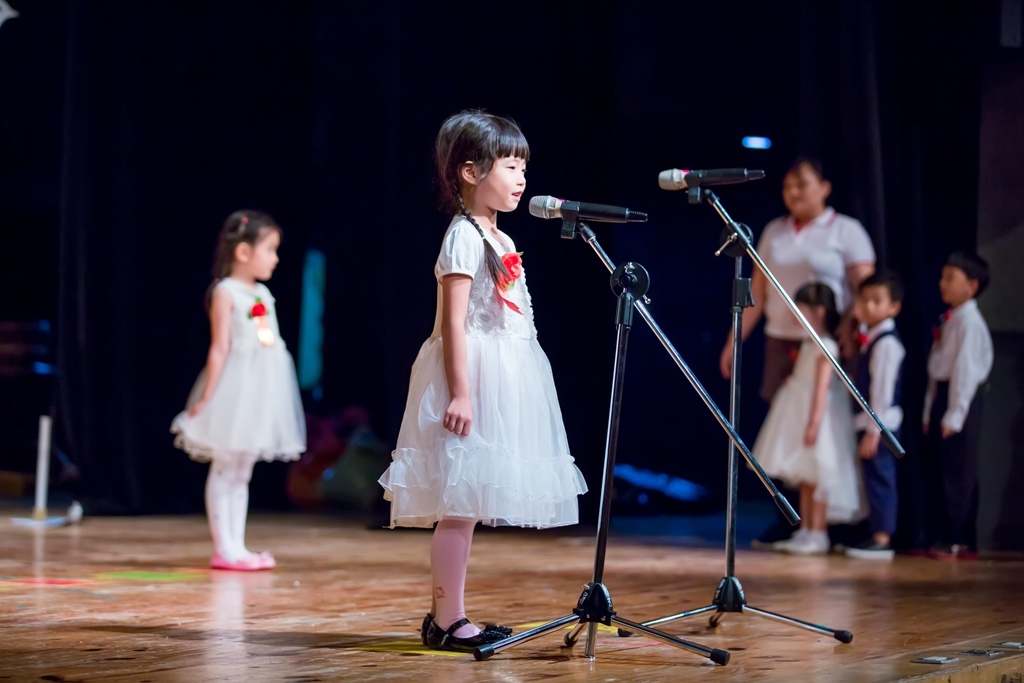 畢業拍照,畢業錄影,尹林兒童,阿斌師,兒童攝影,兒童寫真,台南兒童攝影,台南兒童寫真,高雄兒童寫真,南部兒童攝影,高雄兒童攝影, 屏東兒童攝影,屏東兒童寫真,拍寶寶,滿月拍,抓周,拍小孩,寶寶童話,全家福,到府拍攝,大同幼兒園,戶外,親子寫真,高CP值