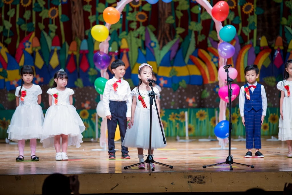 畢業拍照,畢業錄影,尹林兒童,阿斌師,兒童攝影,兒童寫真,台南兒童攝影,台南兒童寫真,高雄兒童寫真,南部兒童攝影,高雄兒童攝影, 屏東兒童攝影,屏東兒童寫真,拍寶寶,滿月拍,抓周,拍小孩,寶寶童話,全家福,到府拍攝,大同幼兒園,戶外,親子寫真,高CP值