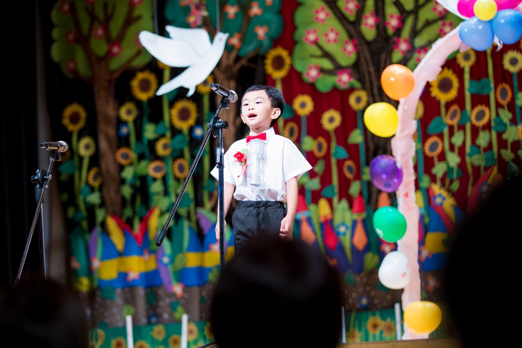 畢業拍照,畢業錄影,尹林兒童,阿斌師,兒童攝影,兒童寫真,台南兒童攝影,台南兒童寫真,高雄兒童寫真,南部兒童攝影,高雄兒童攝影, 屏東兒童攝影,屏東兒童寫真,拍寶寶,滿月拍,抓周,拍小孩,寶寶童話,全家福,到府拍攝,大同幼兒園,戶外,親子寫真,高CP值