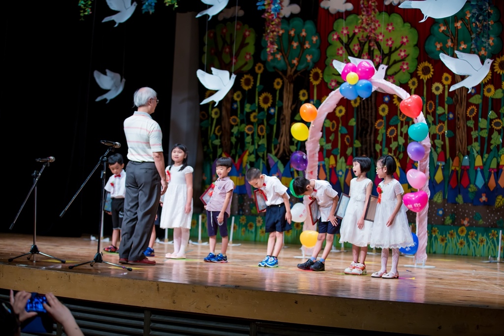 畢業拍照,畢業錄影,尹林兒童,阿斌師,兒童攝影,兒童寫真,台南兒童攝影,台南兒童寫真,高雄兒童寫真,南部兒童攝影,高雄兒童攝影, 屏東兒童攝影,屏東兒童寫真,拍寶寶,滿月拍,抓周,拍小孩,寶寶童話,全家福,到府拍攝,大同幼兒園,戶外,親子寫真,高CP值