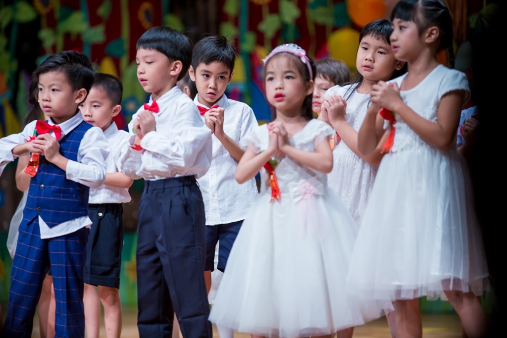 畢業拍照,畢業錄影,尹林兒童,阿斌師,兒童攝影,兒童寫真,台南兒童攝影,台南兒童寫真,高雄兒童寫真,南部兒童攝影,高雄兒童攝影, 屏東兒童攝影,屏東兒童寫真,拍寶寶,滿月拍,抓周,拍小孩,寶寶童話,全家福,到府拍攝,大同幼兒園,戶外,親子寫真,高CP值