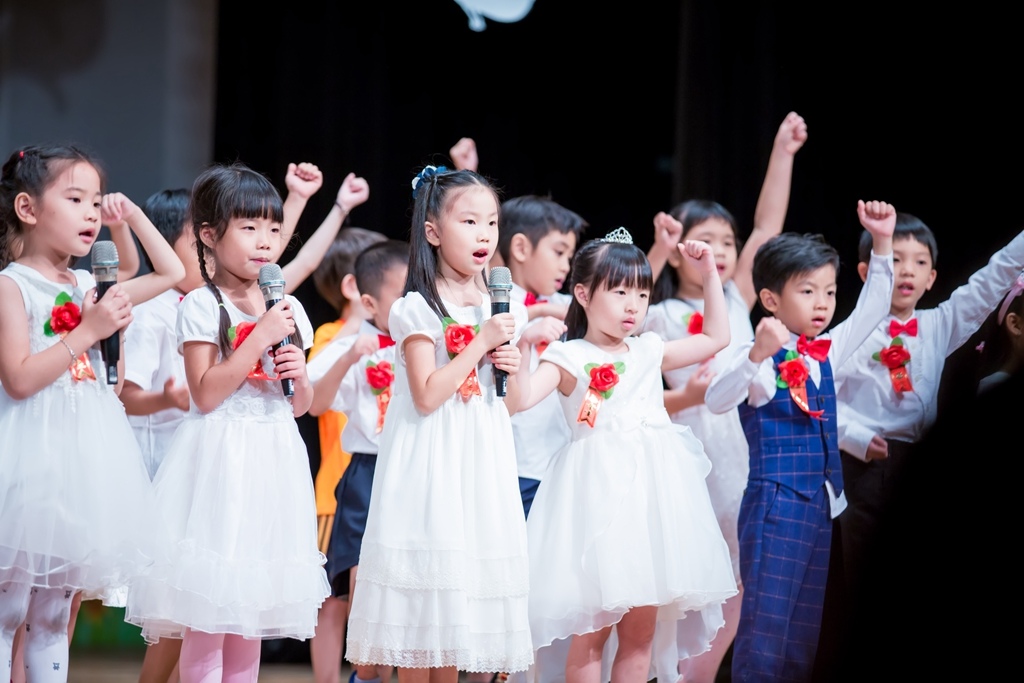 畢業拍照,畢業錄影,尹林兒童,阿斌師,兒童攝影,兒童寫真,台南兒童攝影,台南兒童寫真,高雄兒童寫真,南部兒童攝影,高雄兒童攝影, 屏東兒童攝影,屏東兒童寫真,拍寶寶,滿月拍,抓周,拍小孩,寶寶童話,全家福,到府拍攝,大同幼兒園,戶外,親子寫真,高CP值