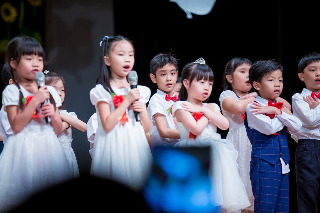 畢業拍照,畢業錄影,尹林兒童,阿斌師,兒童攝影,兒童寫真,台南兒童攝影,台南兒童寫真,高雄兒童寫真,南部兒童攝影,高雄兒童攝影, 屏東兒童攝影,屏東兒童寫真,拍寶寶,滿月拍,抓周,拍小孩,寶寶童話,全家福,到府拍攝,大同幼兒園,戶外,親子寫真,高CP值