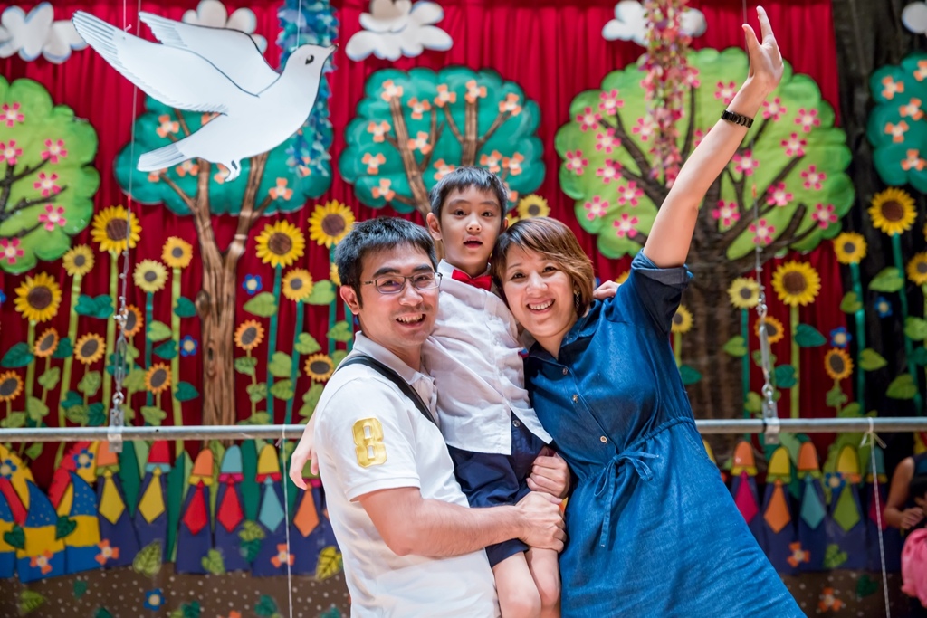 畢業拍照,畢業錄影,尹林兒童,阿斌師,兒童攝影,兒童寫真,台南兒童攝影,台南兒童寫真,高雄兒童寫真,南部兒童攝影,高雄兒童攝影, 屏東兒童攝影,屏東兒童寫真,拍寶寶,滿月拍,抓周,拍小孩,寶寶童話,全家福,到府拍攝,大同幼兒園,戶外,親子寫真,高CP值