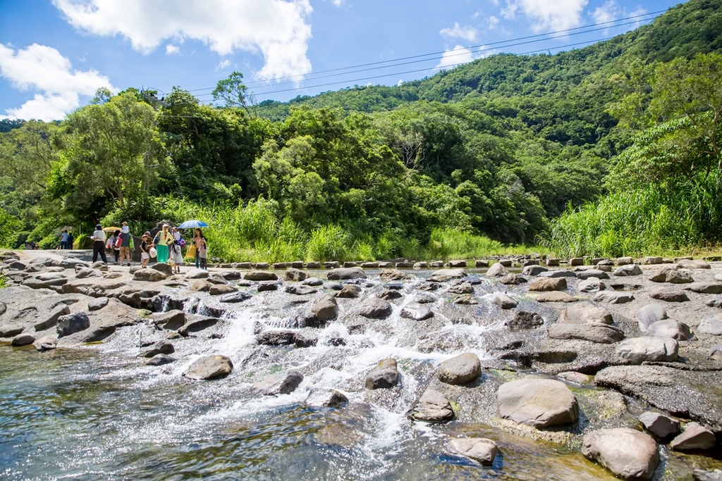 畢業拍照,畢業錄影,尹林兒童,阿斌師,兒童攝影,兒童寫真,台南兒童攝影,台南兒童寫真,高雄兒童寫真,南部兒童攝影,高雄兒童攝影, 屏東兒童攝影,屏東兒童寫真,拍寶寶,滿月拍,抓周,拍小孩,寶寶童話,全家福,到府拍攝,大同幼兒園,戶外,親子寫真,高CP值