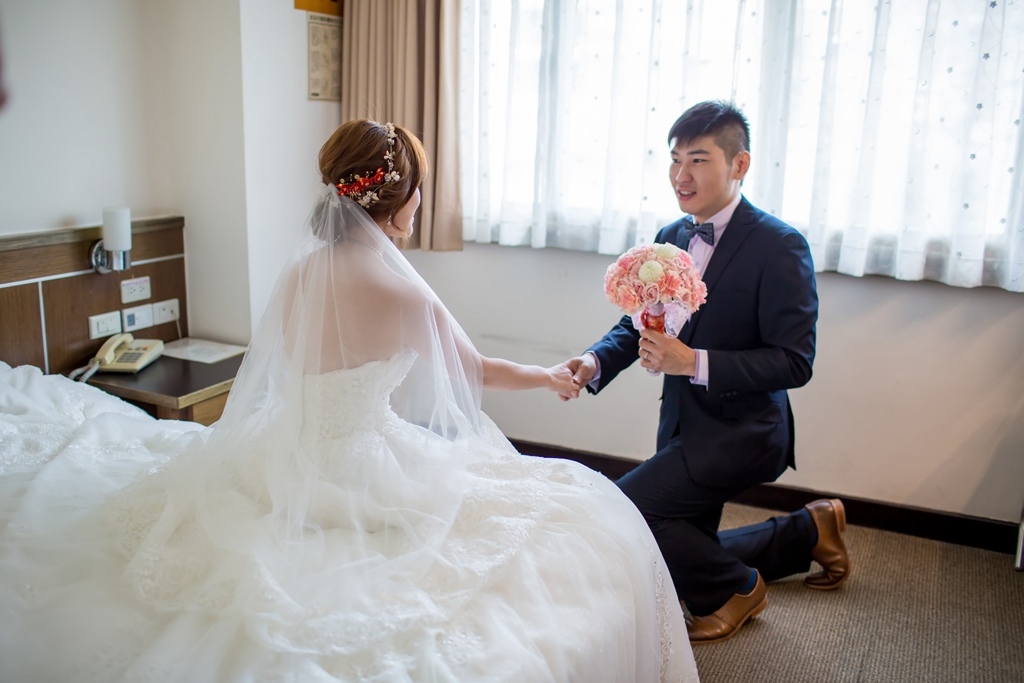 台中婚攝,台中婚禮紀錄,婚攝尹林婚禮,婚攝阿斌師,婚禮紀錄,婚禮錄影,中部婚攝,屏東婚攝,屏東婚禮紀錄,優質婚攝,口碑婚攝,結婚,迎娶,非常棧,午宴,高CP值婚攝,引導流程