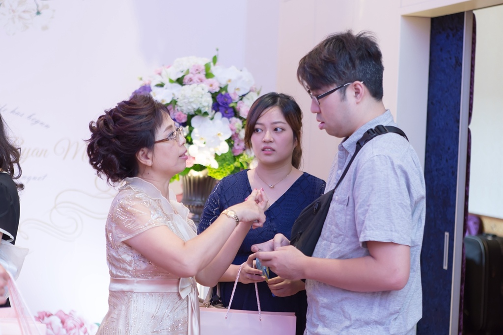 台北婚攝,台北婚禮紀錄,婚攝尹林婚禮,婚禮紀錄,婚禮錄影,北部婚攝,新北市婚攝,新北婚禮紀錄,樹林婚攝,樹林婚禮紀錄,優質婚攝,口碑婚攝,結婚,迎娶,樹林徐家堡,午宴,歸寧