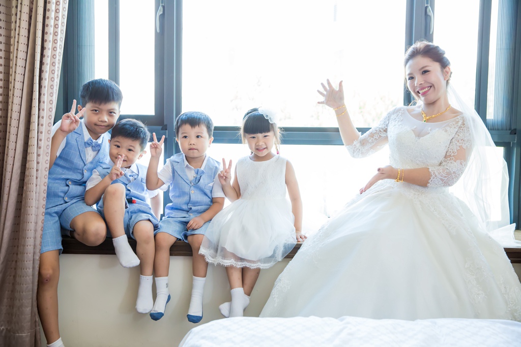 【 台中婚攝 ｜ 豐原臻愛會館 】秉豫 詩佳 婚禮紀錄 By 阿斌師 ,台中婚攝,台中婚禮紀錄,婚攝尹林婚禮,婚攝阿斌師,婚禮紀錄,婚禮錄影,中部婚攝,南投婚攝,南投婚禮紀錄,優質婚攝,口碑婚攝,結婚,迎娶,豐原臻愛會館,午宴,