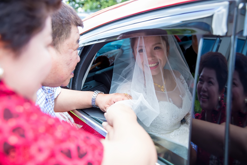 【 台中婚攝 ｜ 豐原臻愛會館 】秉豫 詩佳 婚禮紀錄 By 阿斌師 ,台中婚攝,台中婚禮紀錄,婚攝尹林婚禮,婚攝阿斌師,婚禮紀錄,婚禮錄影,中部婚攝,南投婚攝,南投婚禮紀錄,優質婚攝,口碑婚攝,結婚,迎娶,豐原臻愛會館,午宴,