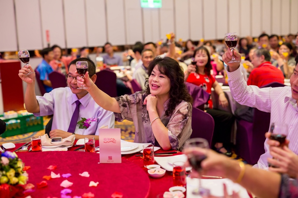 【 台中婚攝 ｜ 豐原臻愛會館 】秉豫 詩佳 婚禮紀錄 By 阿斌師 ,台中婚攝,台中婚禮紀錄,婚攝尹林婚禮,婚攝阿斌師,婚禮紀錄,婚禮錄影,中部婚攝,南投婚攝,南投婚禮紀錄,優質婚攝,口碑婚攝,結婚,迎娶,豐原臻愛會館,午宴,