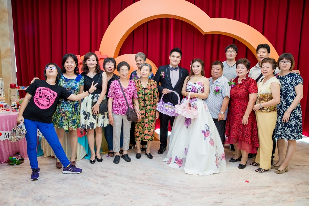 【 台中婚攝 ｜ 豐原臻愛會館 】秉豫 詩佳 婚禮紀錄 By 阿斌師 ,台中婚攝,台中婚禮紀錄,婚攝尹林婚禮,婚攝阿斌師,婚禮紀錄,婚禮錄影,中部婚攝,南投婚攝,南投婚禮紀錄,優質婚攝,口碑婚攝,結婚,迎娶,豐原臻愛會館,午宴,