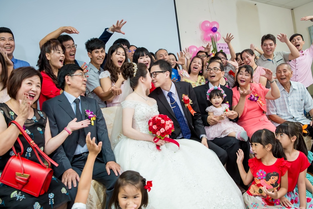 【 台南婚攝 ｜ 柳營活動中心 】啟豪 鈺嘉 婚禮紀錄 By 阿斌師 ,台南婚攝,台南婚禮紀錄,婚攝尹林婚禮,婚攝阿斌師,婚禮紀錄,婚禮錄影,南部婚攝,優質婚攝,口碑婚攝,結婚,迎娶,柳營活動中心,午宴,高CP值婚攝