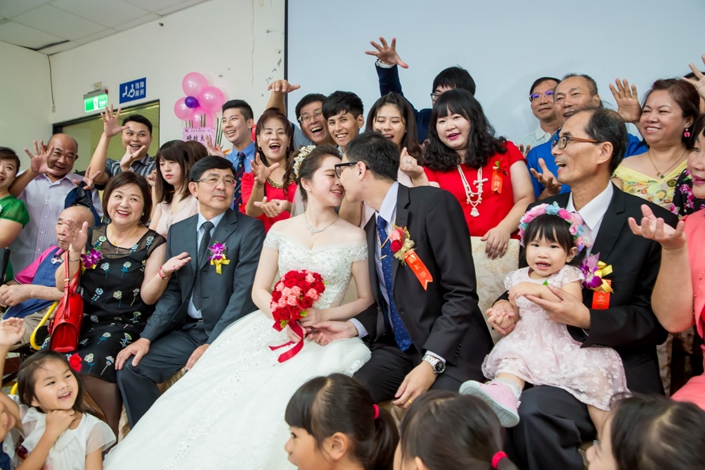 【 台南婚攝 ｜ 柳營活動中心 】啟豪 鈺嘉 婚禮紀錄 By 阿斌師 ,台南婚攝,台南婚禮紀錄,婚攝尹林婚禮,婚攝阿斌師,婚禮紀錄,婚禮錄影,南部婚攝,優質婚攝,口碑婚攝,結婚,迎娶,柳營活動中心,午宴,高CP值婚攝