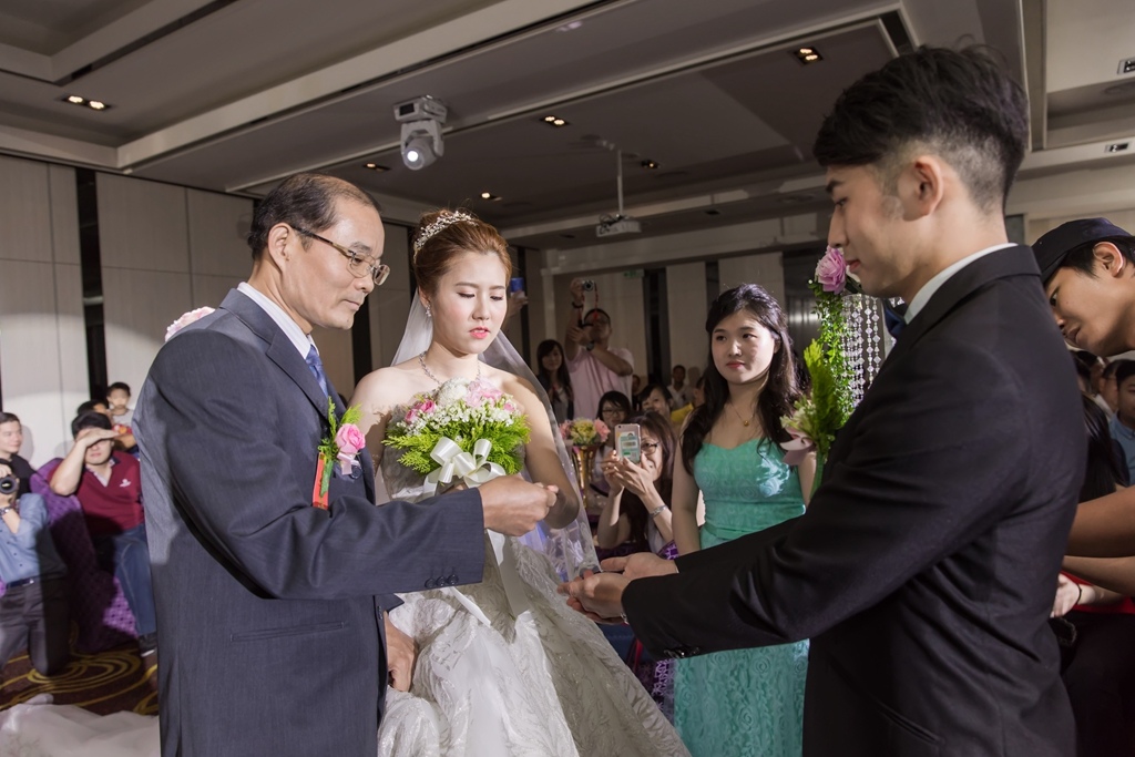 【 台北婚攝 ｜林口好日子 】建宇 貝珊 婚禮紀錄 By Boris ,台北婚攝,台北婚禮紀錄,婚攝尹林婚禮,婚禮紀錄,婚禮錄影,北部婚攝,優質婚攝,口碑婚攝,結婚,迎娶, 林口好日子,午宴