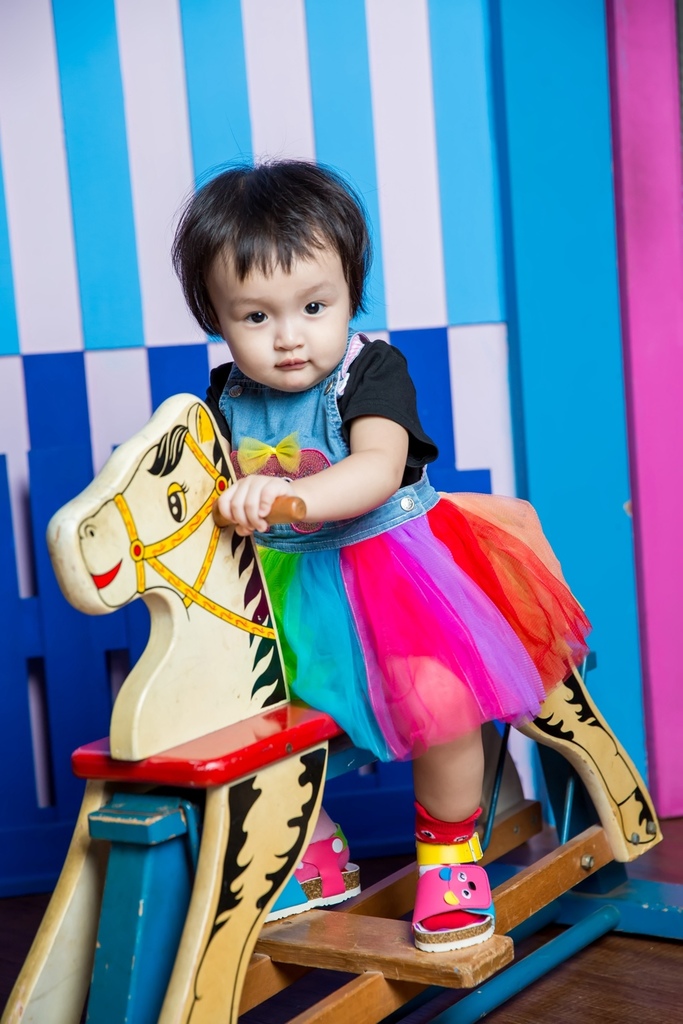 【高雄兒童寫真 | 琁琁周歲紀念】尹林兒童,阿斌師,高雄兒童寫真,南部兒童攝影,高雄兒童攝影,拍寶寶,滿月拍,抓周,拍小孩,寶寶童話,高雄攝影棚,迷迭森林,室內,親子寫真