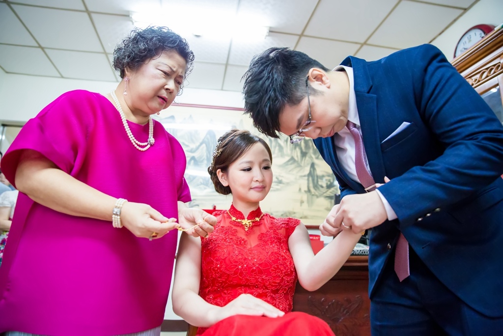 【桃園婚攝 | 龍潭全家福餐廳 】威達 舒萍 婚禮紀錄 婚攝 By 阿斌師,桃園婚攝,桃園婚禮紀錄, 婚攝尹林婚禮,婚攝阿斌師,婚禮紀錄,婚禮錄影,優質婚攝,口碑婚攝,定婚,類婚紗,午宴,