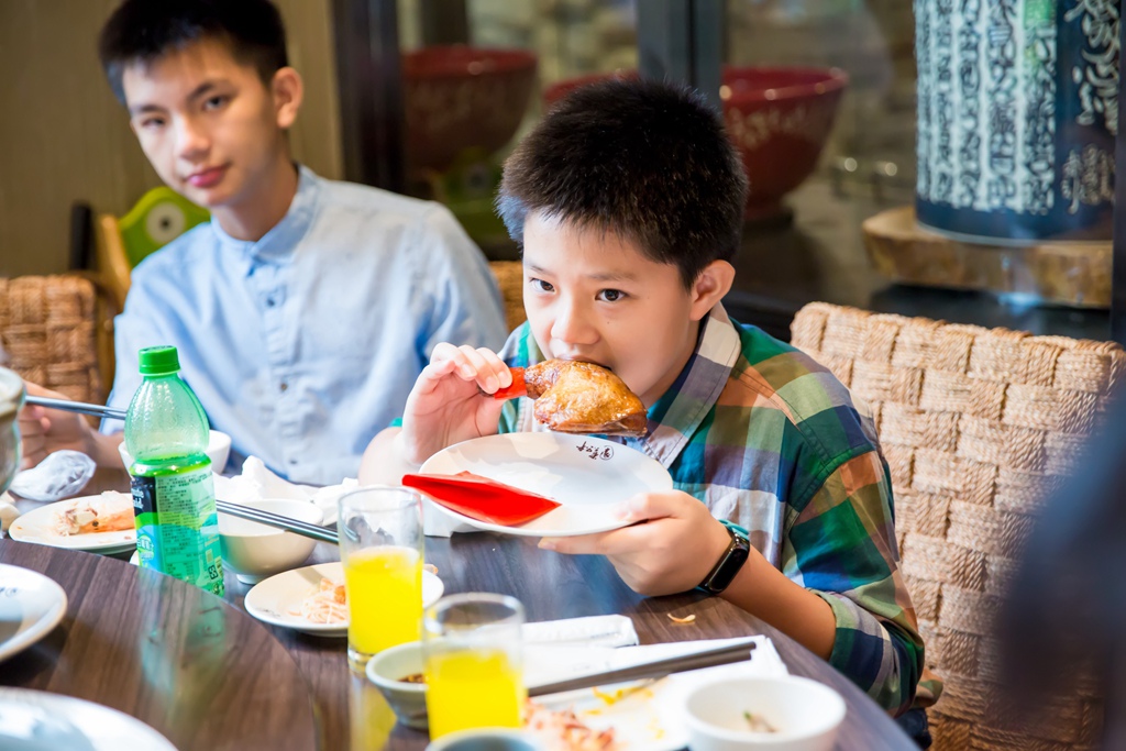 【桃園婚攝 | 龍潭全家福餐廳 】威達 舒萍 婚禮紀錄 婚攝 By 阿斌師,桃園婚攝,桃園婚禮紀錄, 婚攝尹林婚禮,婚攝阿斌師,婚禮紀錄,婚禮錄影,優質婚攝,口碑婚攝,定婚,類婚紗,午宴,【桃園婚攝 | 龍潭全家福餐廳 】威達 舒萍 婚禮紀錄 婚攝 By 阿斌師,桃園婚攝,桃園婚禮紀錄, 婚攝尹林婚禮,婚攝阿斌師,婚禮紀錄,婚禮錄影,優質婚攝,口碑婚攝,定婚,類婚紗,午宴,