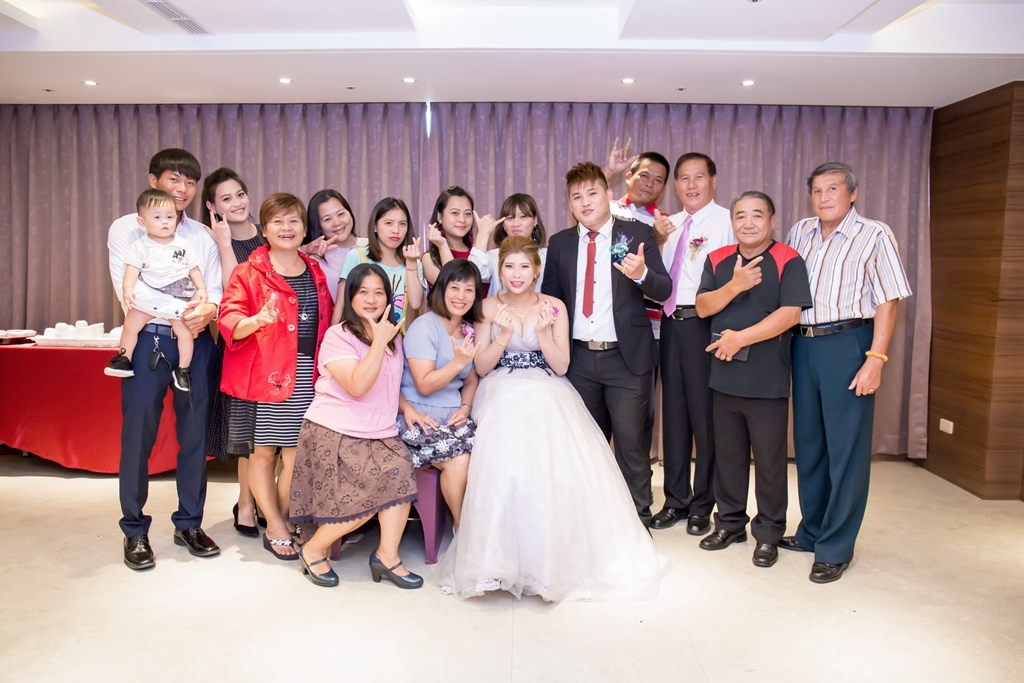 【屏東婚攝 | 鮪魚飯店 】嘉慶馥郁 婚禮紀錄 婚攝 By 正隆,屏東婚攝,屏東婚禮紀錄, 婚攝尹林婚禮, ,婚禮紀錄,婚禮錄影,優質婚攝,口碑婚攝,定婚,類婚紗,午宴,