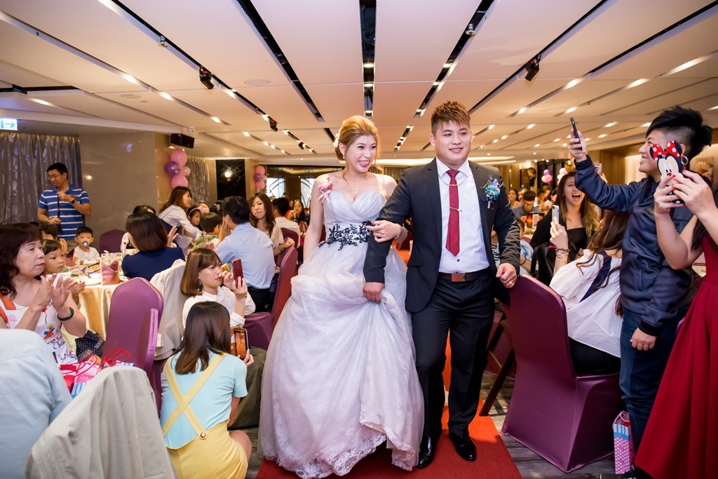 【屏東婚攝 | 鮪魚飯店 】嘉慶馥郁 婚禮紀錄 婚攝 By 正隆,屏東婚攝,屏東婚禮紀錄, 婚攝尹林婚禮, ,婚禮紀錄,婚禮錄影,優質婚攝,口碑婚攝,定婚,類婚紗,午宴,