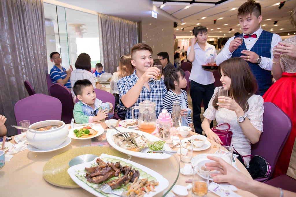 【屏東婚攝 | 鮪魚飯店 】嘉慶馥郁 婚禮紀錄 婚攝 By 正隆,屏東婚攝,屏東婚禮紀錄, 婚攝尹林婚禮, ,婚禮紀錄,婚禮錄影,優質婚攝,口碑婚攝,定婚,類婚紗,午宴,【屏東婚攝 | 鮪魚飯店 】嘉慶馥郁 婚禮紀錄 婚攝 By 正隆,屏東婚攝,屏東婚禮紀錄, 婚攝尹林婚禮, ,婚禮紀錄,婚禮錄影,優質婚攝,口碑婚攝,定婚,類婚紗,午宴,