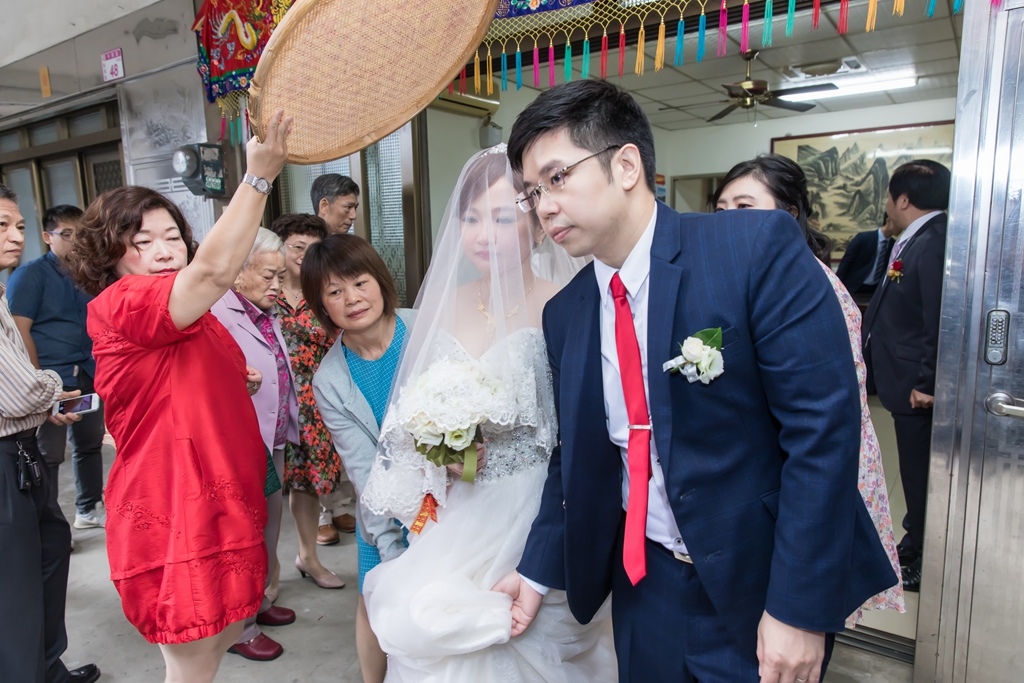 【桃園婚攝 | 彭園宴會館 】威達 舒萍 婚禮紀錄  婚攝 By Boris ,桃園婚攝,桃園婚禮紀錄, 婚攝尹林婚禮,婚禮紀錄,婚禮錄影,優質婚攝,口碑婚攝,結婚,迎娶,類婚紗,午宴