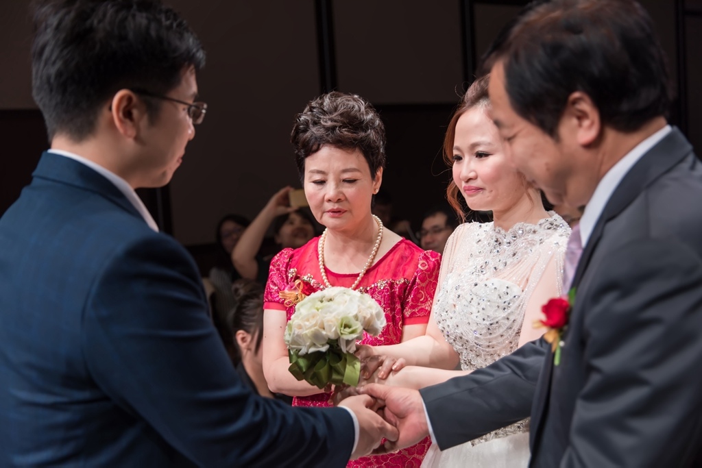 【桃園婚攝 | 彭園宴會館 】威達 舒萍 婚禮紀錄  婚攝 By Boris ,桃園婚攝,桃園婚禮紀錄, 婚攝尹林婚禮,婚禮紀錄,婚禮錄影,優質婚攝,口碑婚攝,結婚,迎娶,類婚紗,午宴