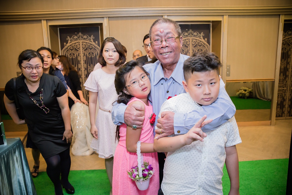 【高雄婚攝 | 尊龍飯店】嘉暐 雅琪 婚禮紀錄 婚攝 By 小盧 ,高雄婚攝,高雄婚禮紀錄, 婚攝尹林婚禮,婚禮紀錄,婚禮錄影,優質婚攝,口碑婚攝,結婚,迎娶,類婚紗,午宴