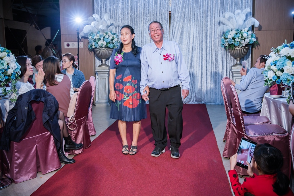 【高雄婚攝 | 尊龍飯店】嘉暐 雅琪 婚禮紀錄 婚攝 By 小盧 ,高雄婚攝,高雄婚禮紀錄, 婚攝尹林婚禮,婚禮紀錄,婚禮錄影,優質婚攝,口碑婚攝,結婚,迎娶,類婚紗,午宴