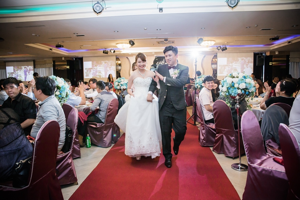 【高雄婚攝 | 尊龍飯店】嘉暐 雅琪 婚禮紀錄 婚攝 By 小盧 ,高雄婚攝,高雄婚禮紀錄, 婚攝尹林婚禮,婚禮紀錄,婚禮錄影,優質婚攝,口碑婚攝,結婚,迎娶,類婚紗,午宴